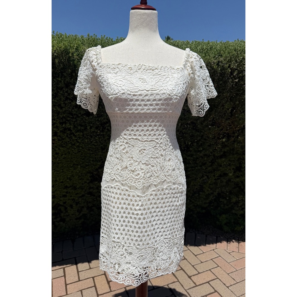 Lauren Ralph Lauren White Crochet Guipure Lace Off-Shoulder Dress - Size 2P